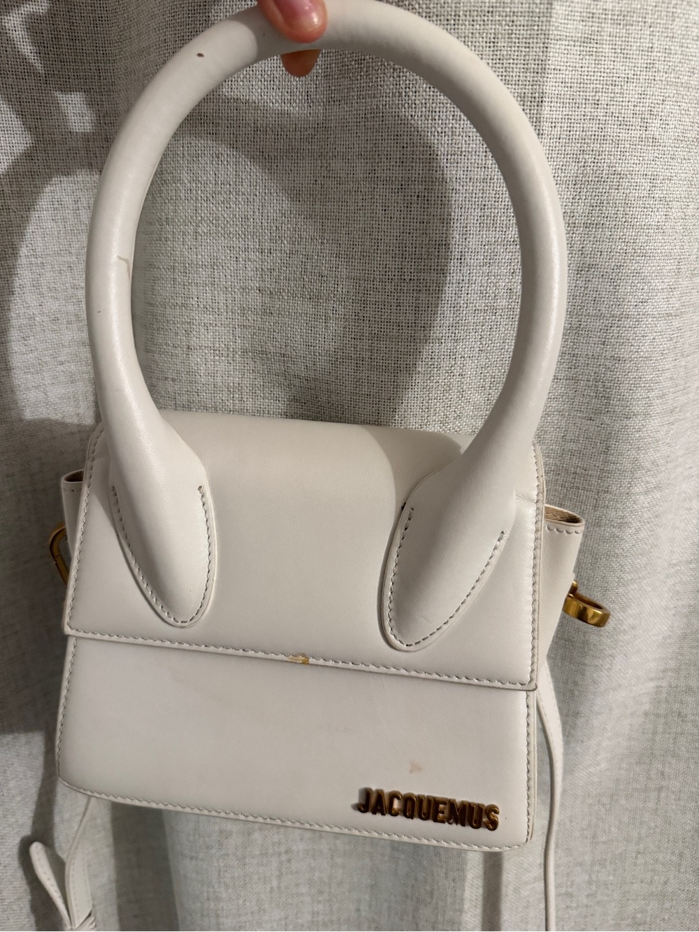 Jacquemus White 'Le Chiquito Moyen' Top Handle Bag